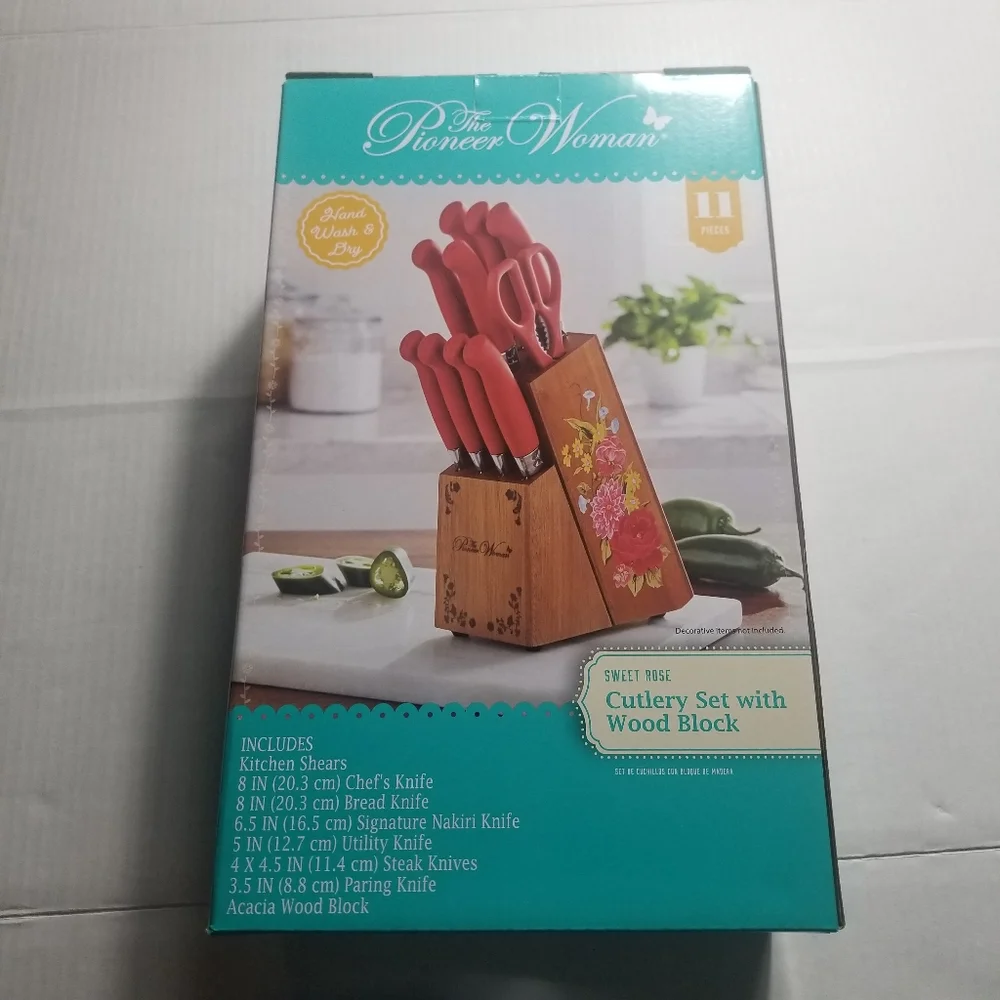 NEW IN BOX THE PIONEER WOMAN SWEET ROSE RED 11 PIECE KNIFE SET